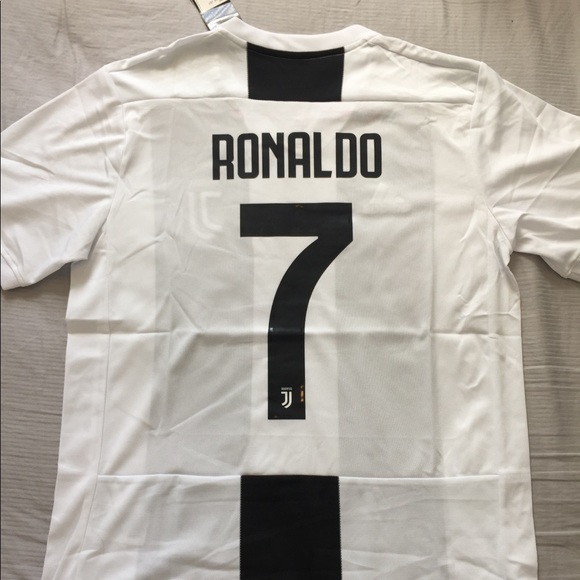 Cristiano Ronaldo juventus jersey - Picture 2 of 2